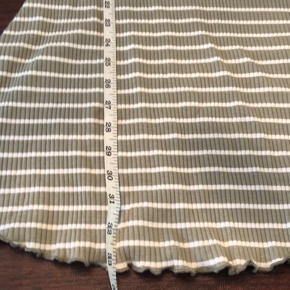 Abercrombie and Fitch dress - Picture 6 of 6